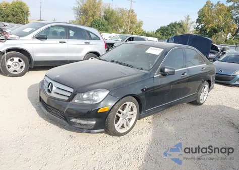 2013 Mercedes-Benz C 300 Sport 4Matic from USA, damaged, VIN WDDGF8AB6DR264682